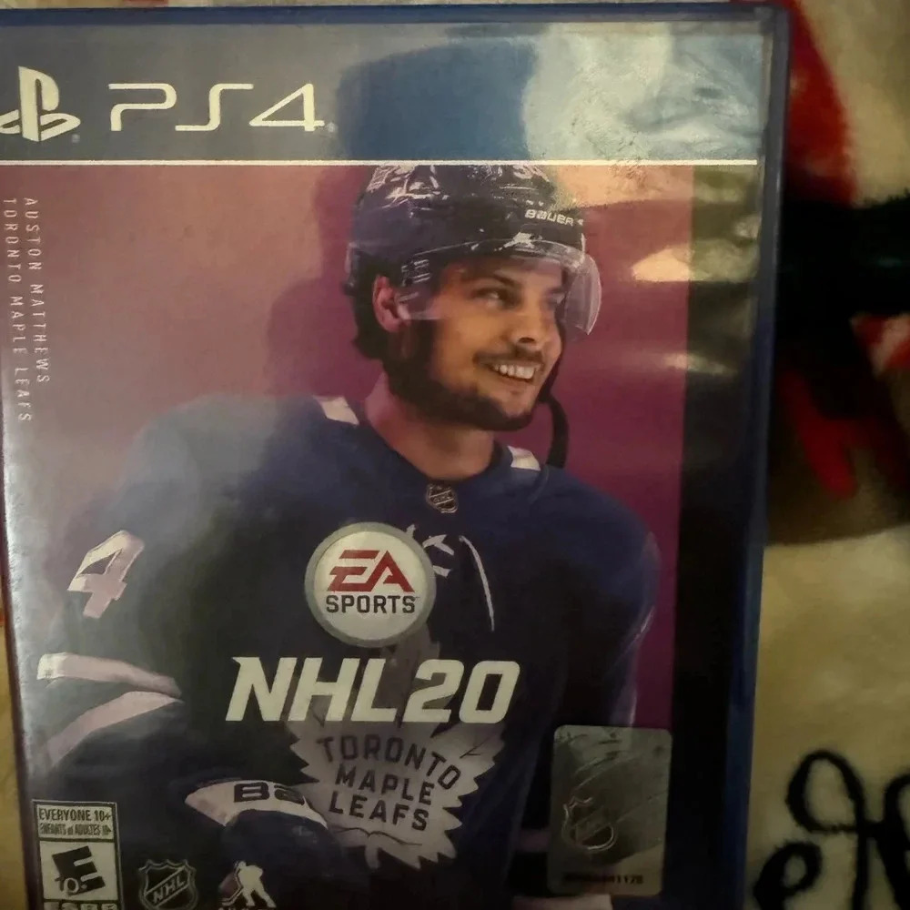 NHL 20 for PlayStation 4 is in excellent condition. #gaming